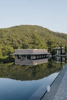 Amanruya Hotel