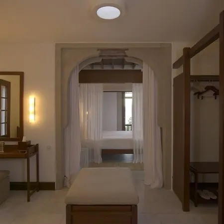 Hotel Amanruya