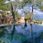 Ξενοδοχείο Amanruya 4*
